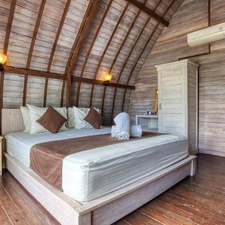 Megaland Bungalow Batununggul Extérieur photo