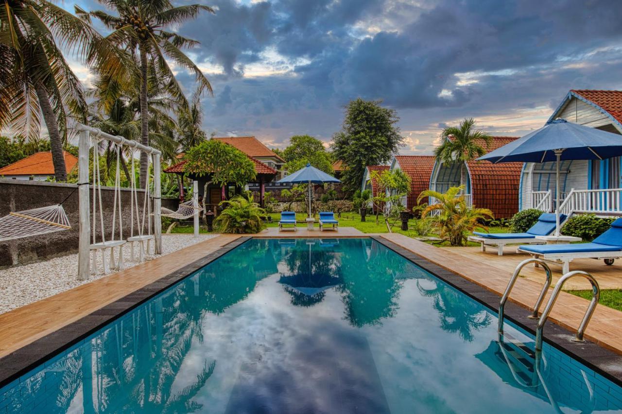 Megaland Bungalow Batununggul Extérieur photo