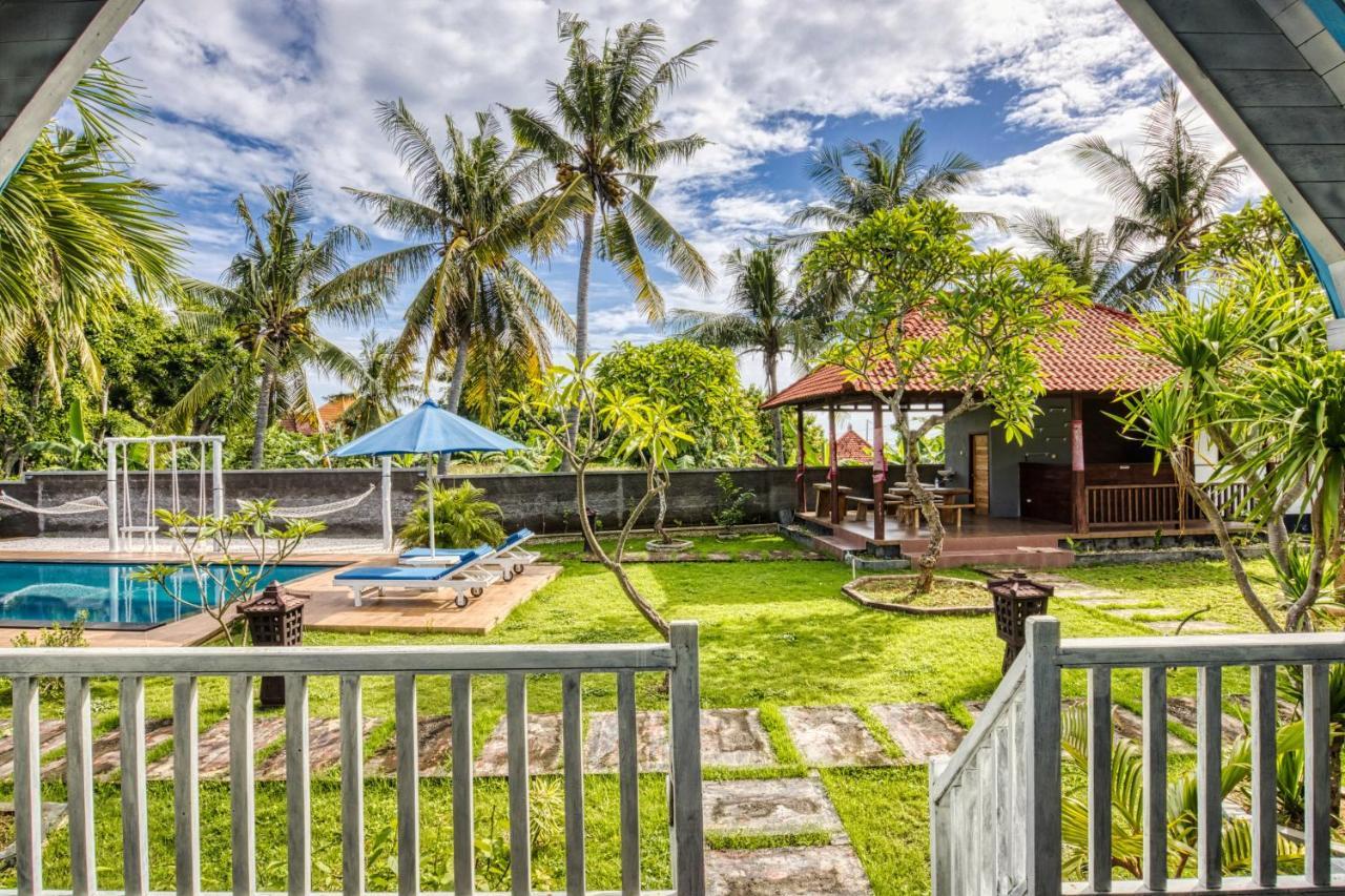Megaland Bungalow Batununggul Extérieur photo