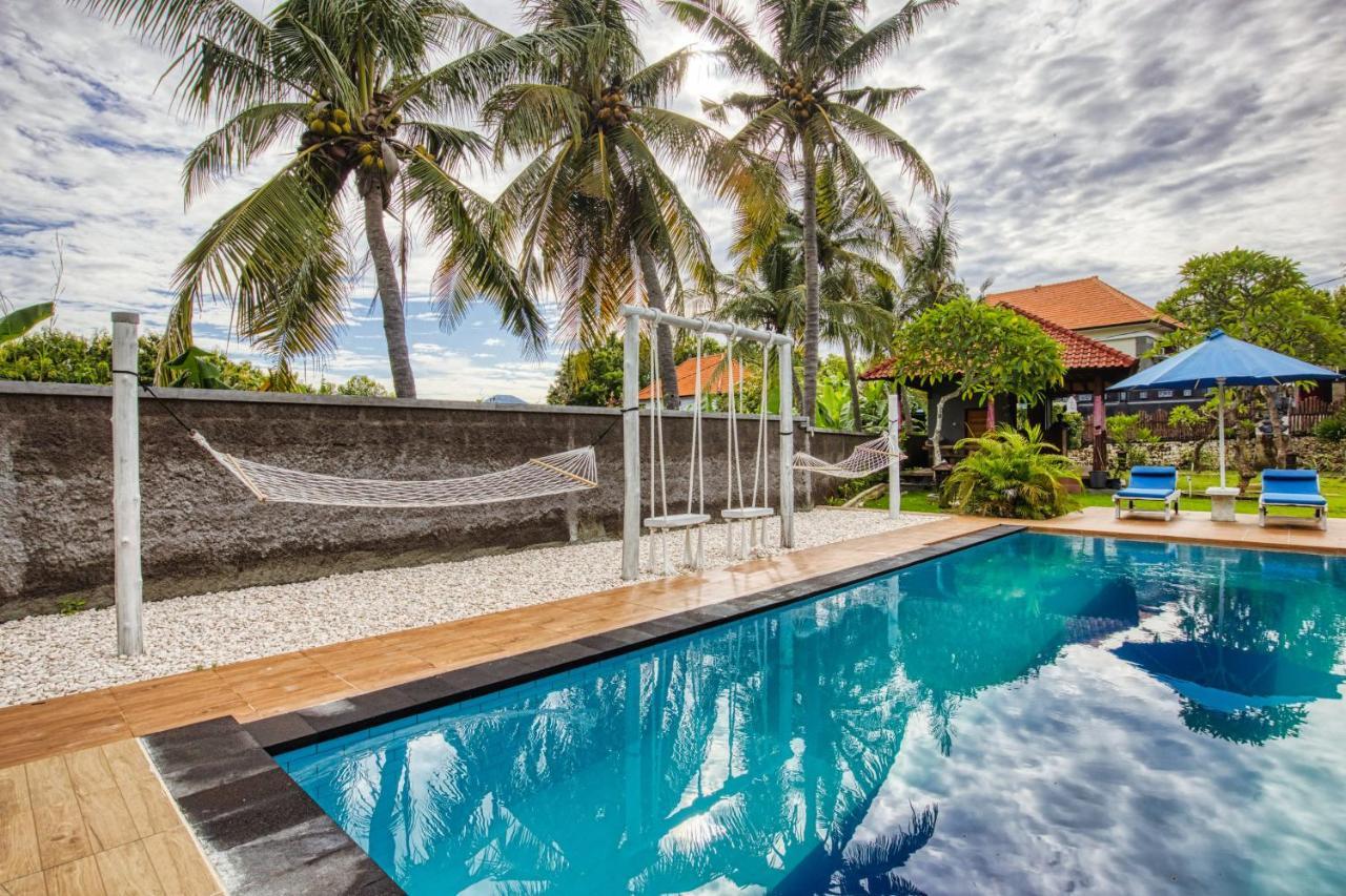 Megaland Bungalow Batununggul Extérieur photo