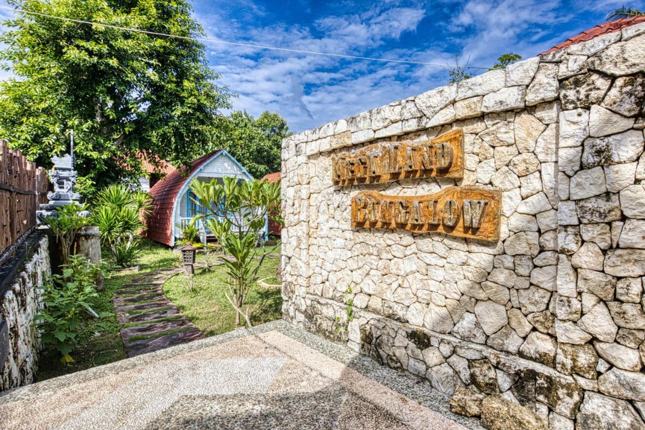 Megaland Bungalow Batununggul Extérieur photo